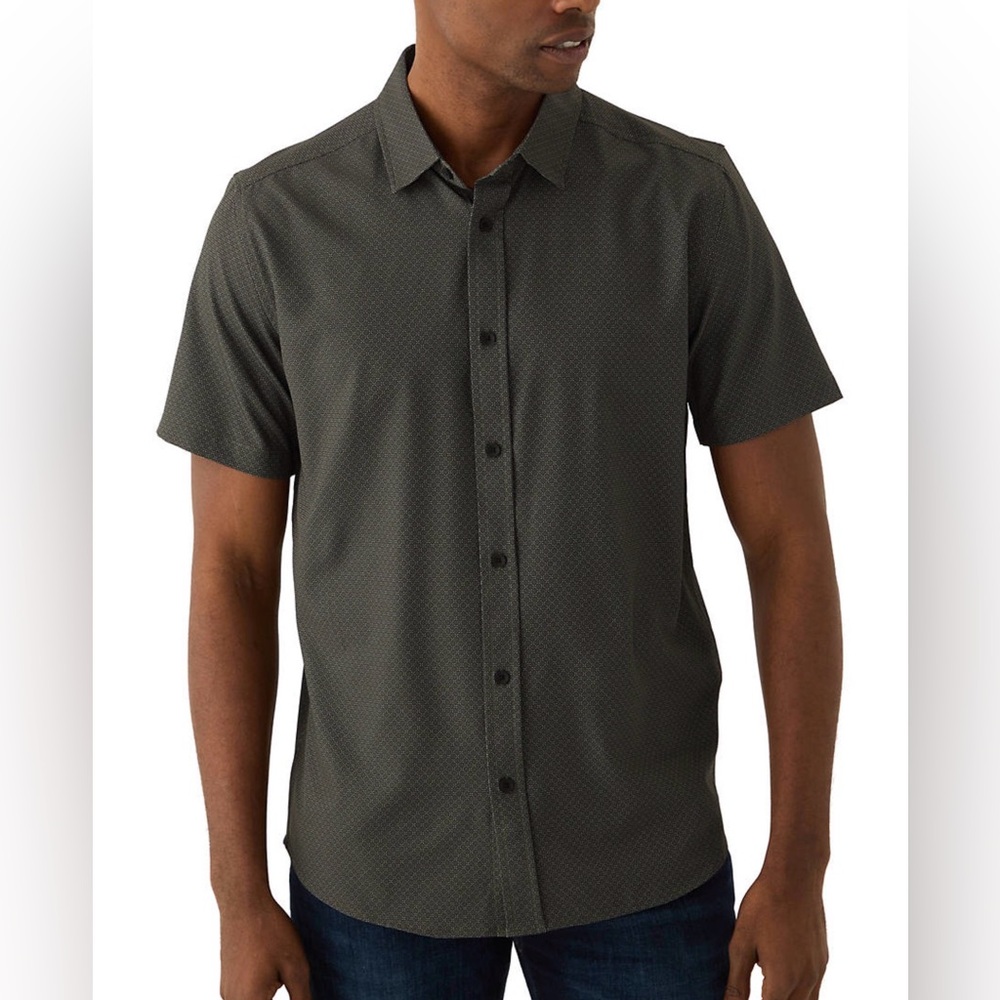 NWT Kenneth Cole Men’s Green Sport Classic Shirt